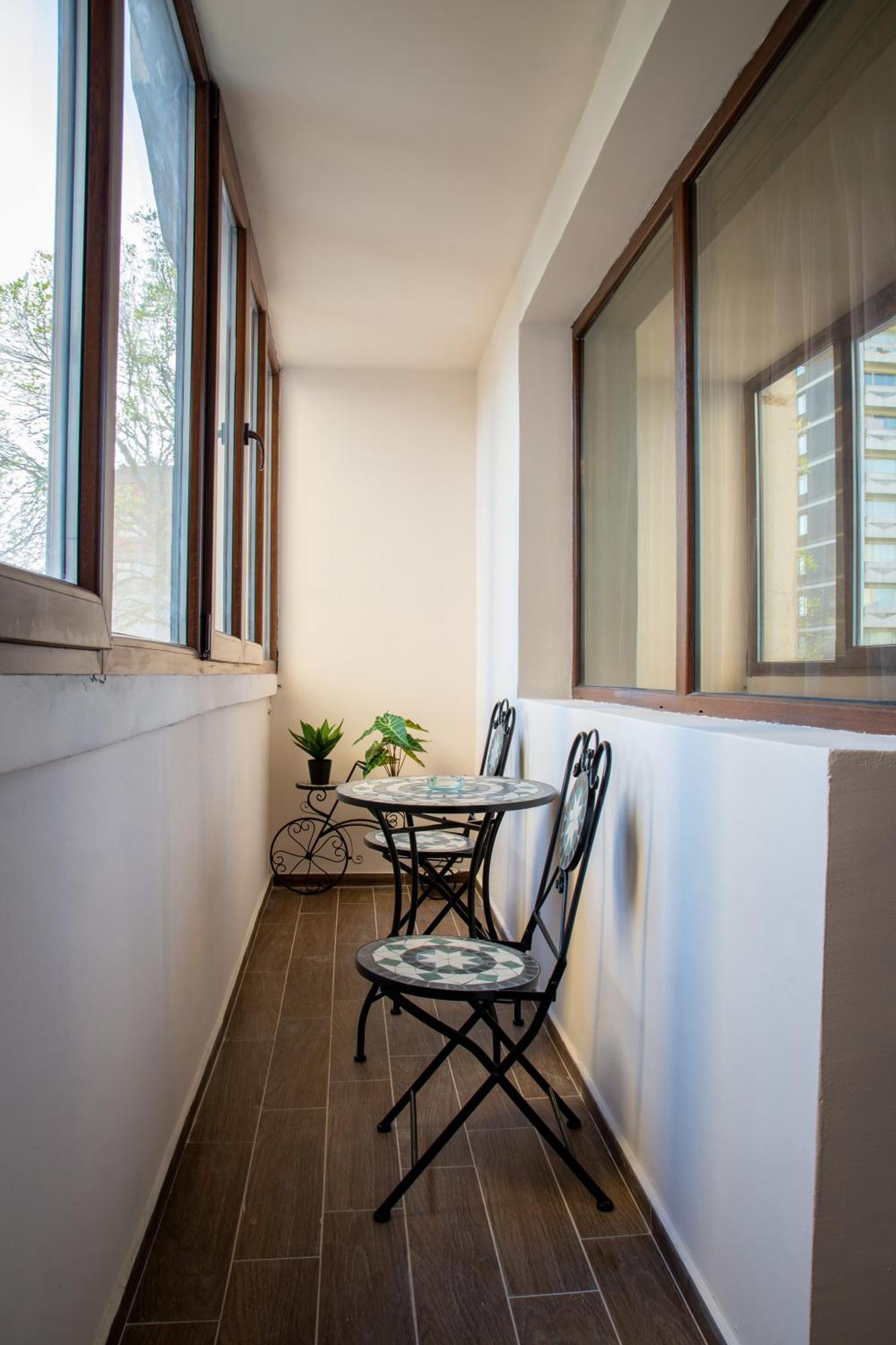 Light Apartment Warna Exterior foto